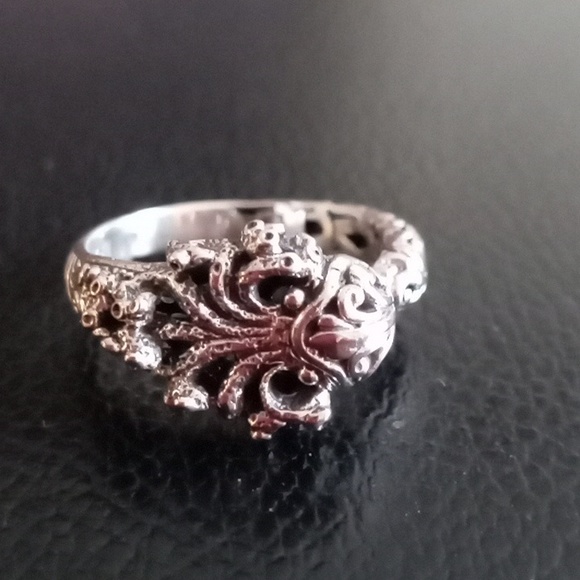 BALI LEGACY STERLING SILVER OCTOPUS RING - Picture 2 of 10